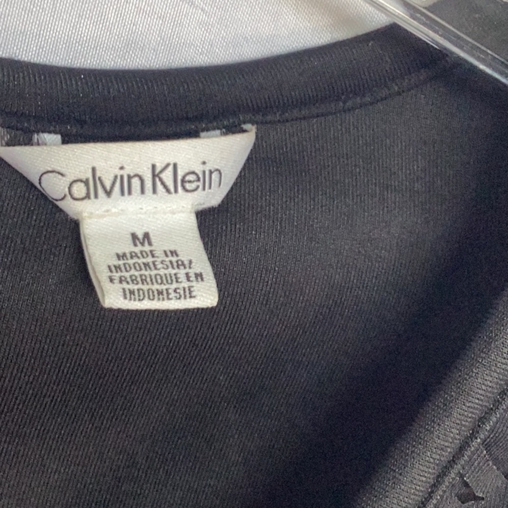 Calvin Klein top - Picture 4 of 8